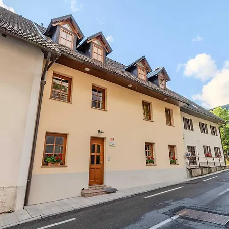 شقة Apartma Miranda